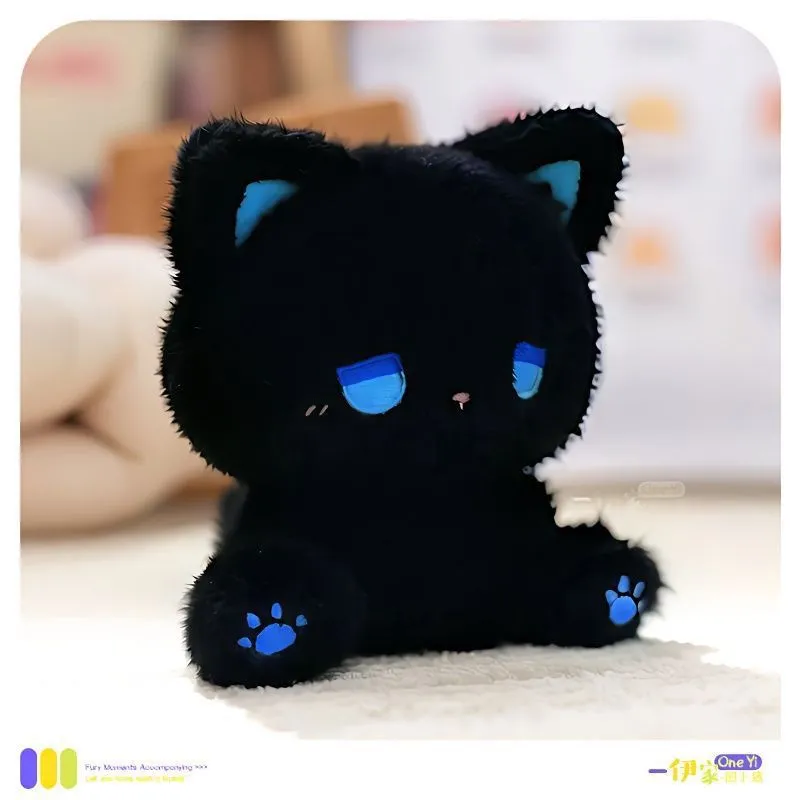蓝眼小黑猫毛绒公仔酷萌黑色猫咪玩偶小众氛围感摆件女生礼物一件代发